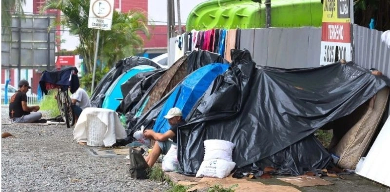 C&acirc;mara de Joinville aprova mo&ccedil;&atilde;o sobre suspens&atilde;o de benef&iacute;cios para pessoas em situa&ccedil;&atilde;o de rua