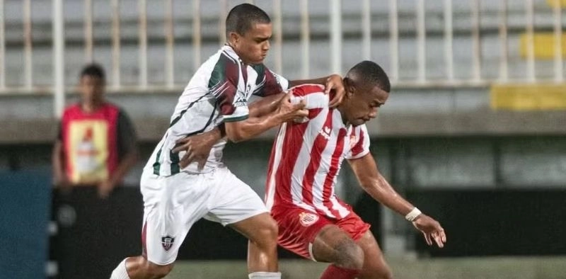 Fluminense de Joinville vence o Herc&iacute;lio Luz pela S&eacute;rie B do Catarinense 