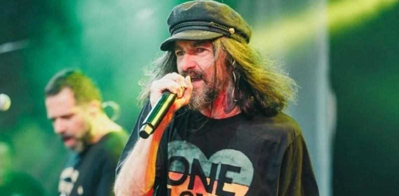 Cantor Armandinho &eacute; atra&ccedil;&atilde;o principal do Carnaval de Itapo&aacute;