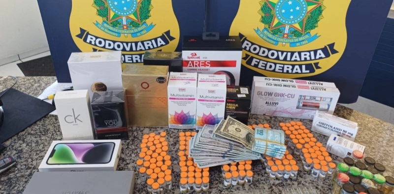 V&Iacute;DEO - Anabolizantes e rem&eacute;dios para emagrecimento ilegais s&atilde;o apreendidos em Joinville