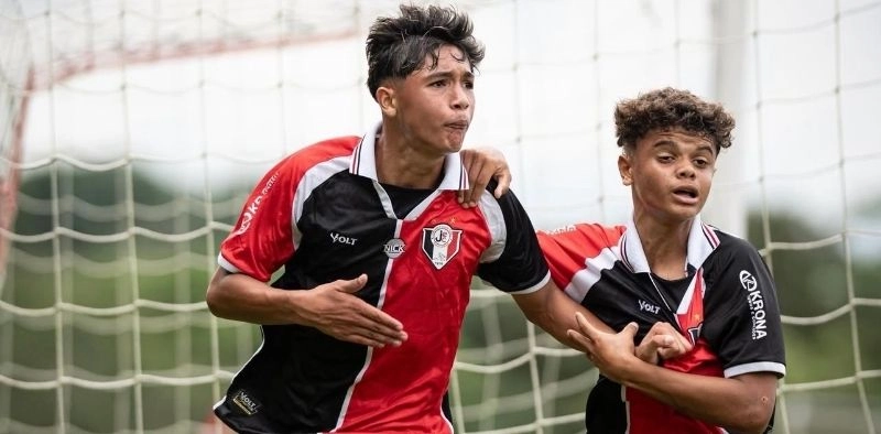 Joinville realiza peneira oficial para atletas das categorias de base