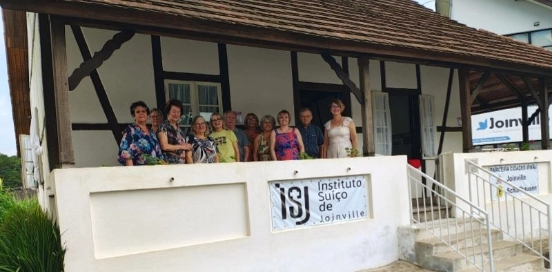 Instituto Su&iacute;&ccedil;o inaugura sede hist&oacute;rica em Joinville com presen&ccedil;a de comitiva internacional