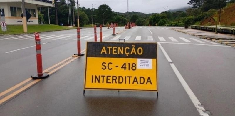 Serra Dona Francisca ser&aacute; interditada nesta segunda-feira para detona&ccedil;&atilde;o de rochas