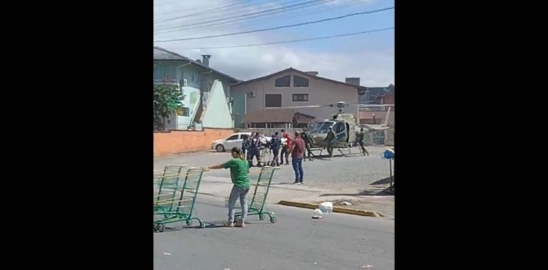 Homem sofre parada cardiorrespirat&oacute;ria e mobiliza resgate em Joinville