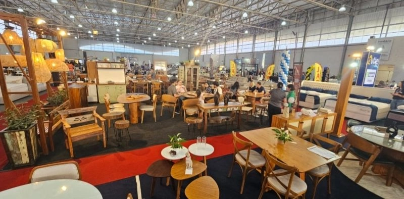 Home & Decor chega a Joinville com m&oacute;veis direto da f&aacute;brica e descontos especiais