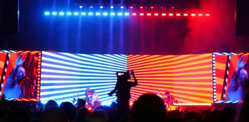 Influ&ecirc;ncia n&atilde;o &eacute; autoridade: a diferen&ccedil;a entre palco e lastro