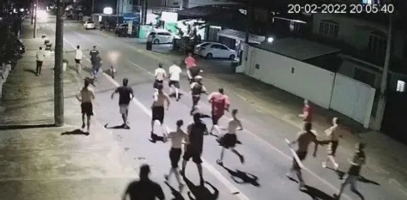 TJSC mant&eacute;m condena&ccedil;&atilde;o de torcedores do JEC por ataque em bar de Joinville