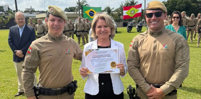 Diretoras da Acic recebem honraria do 9&ordm; BPM