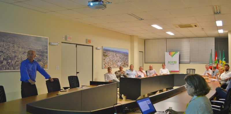Acic apresenta relat&oacute;rio com os indicadores estrat&eacute;gicos de Crici&uacute;ma e do Extremo Sul 
