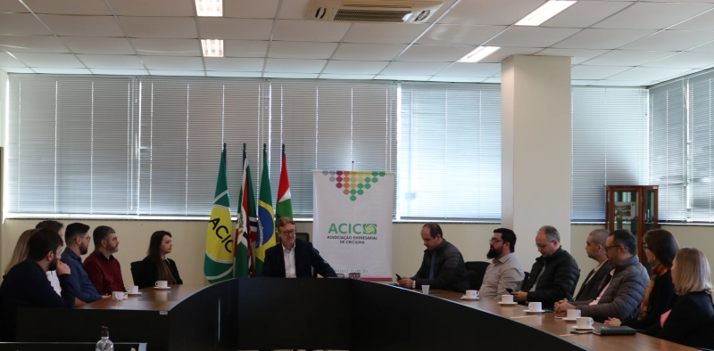 Acic recebe associados para manh&atilde; de debate sobre demandas da classe empresarial