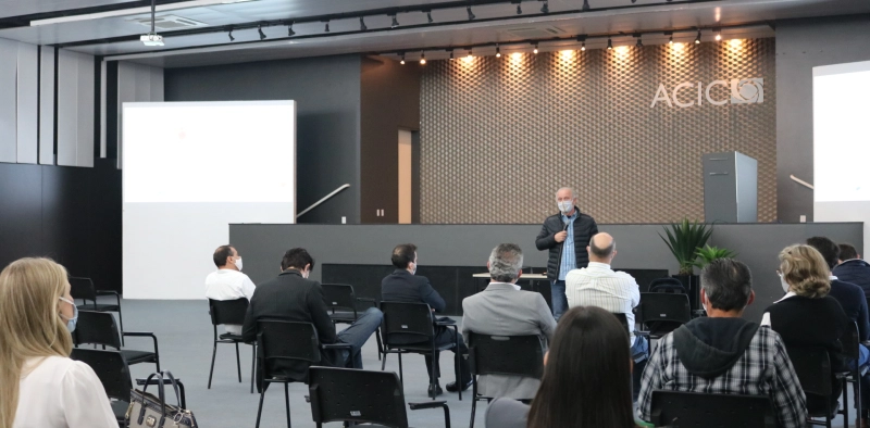 Acic se prepara para retomar cursos presenciais