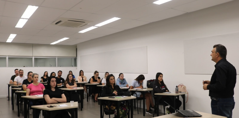 Agenda de cursos da Acic para o primeiro quadrimestre de 2024 oferece 40 oportunidades de capacita&ccedil;&atilde;o
