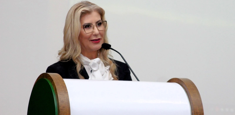 AJE Crici&uacute;ma recebe reitora da Unesc, Luciane Ceretta, em bate-papo sobre empreendedorismo