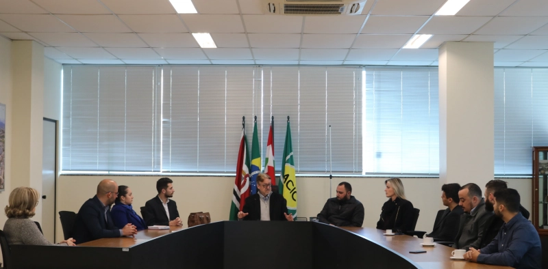 Caf&eacute; com Associado fomenta conhecimento e networking