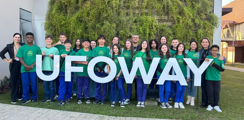 Clube do Jovem Empreendedor: estudantes conhecem a rotina das empresas