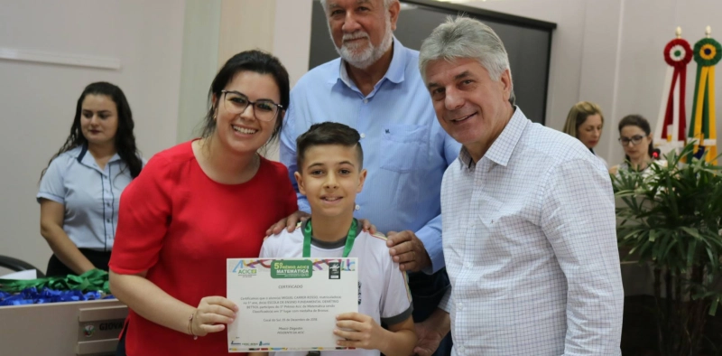 Cocal do Sul conhece os premiados do 5&ordm; Pr&ecirc;mio Acic de Matem&aacute;tica