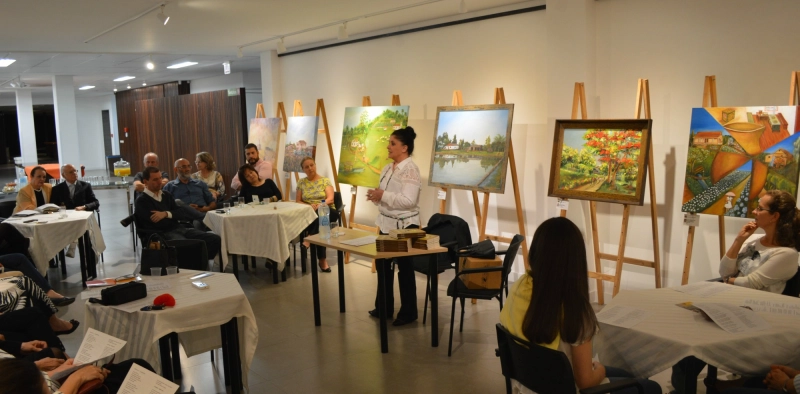 Galeria de arte da Acic &eacute; palco de reflex&otilde;es sobre literatura
