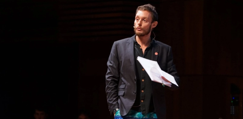 &Eacute; poss&iacute;vel estabelecer um ambiente de coopera&ccedil;&atilde;o, mesmo entre empresas concorrentes? Tom&aacute;s de Lara diz que sim