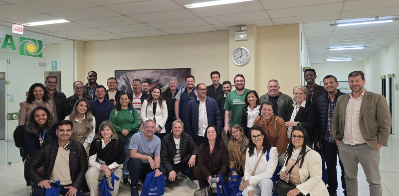 Empresários de Minas Gerais visitam a Acic