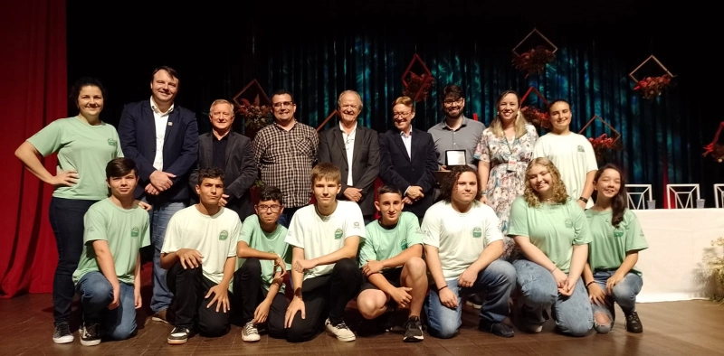 Empresas recebem Desafio de Inova&ccedil;&atilde;o em encerramento do Projeto Clube do Jovem Empreendedor