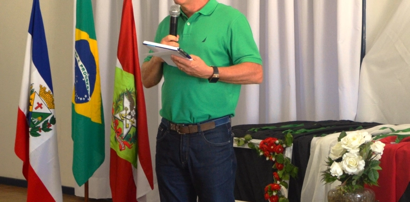 Estudantes de Sider&oacute;polis recebem medalhas do 3&ordm; Pr&ecirc;mio ACIC de Matem&aacute;tica