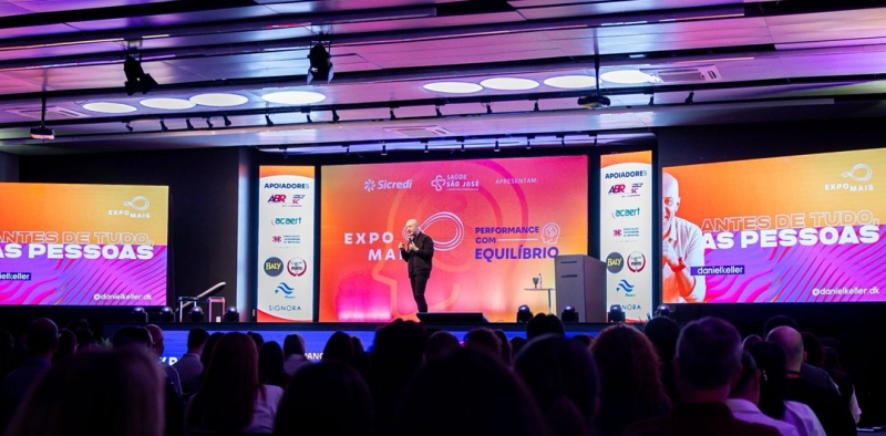 ExpoMais 2025: inteligência emocional, equilíbrio e propósito inspiram encerramento