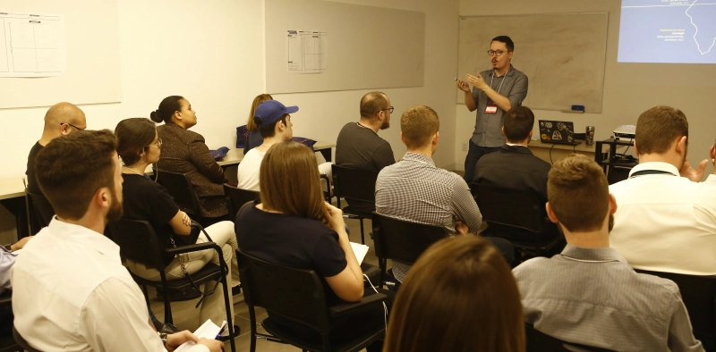  Intera&ccedil;&atilde;o e experi&ecirc;ncias reais marcam atividades paralelas da Expomais