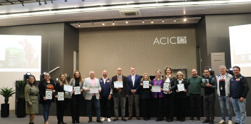 Livro Mamíferos do Entorno da Reserva Biológica Estadual do Aguaí é lançado na Acic