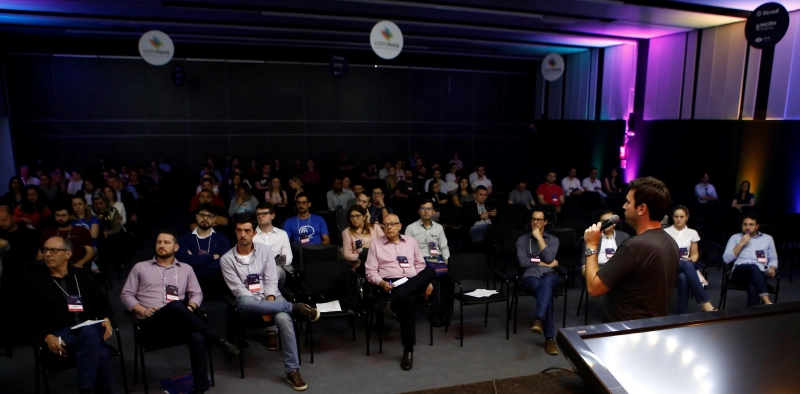 No Fast Dating da Expomais, a oportunidade de fechar neg&oacute;cios