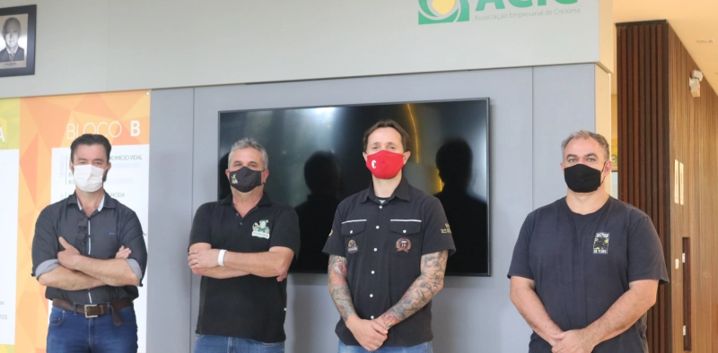 Nova diretoria assume o comando da Via Gastron&ocirc;mica de Crici&uacute;ma