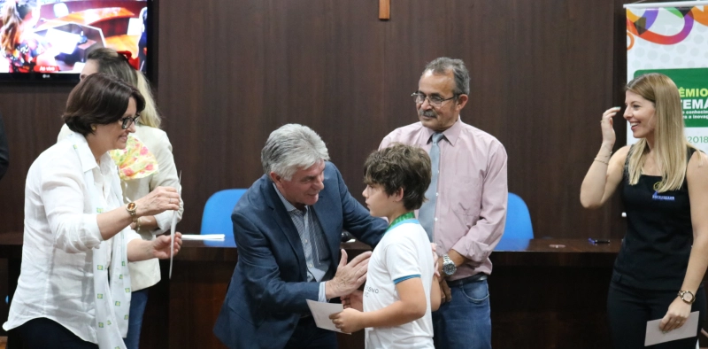 Alunos de Nova Veneza s&atilde;o premiados no 5&ordm; Pr&ecirc;mio Acic de Matem&aacute;tica