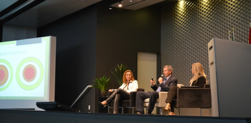 Palestra sobre a Reforma Trabalhista atrai grande p&uacute;blico &agrave; Acic