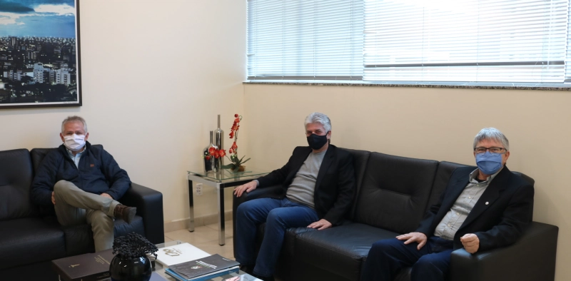 Presidente da Acic recebe nova diretoria do Observat&oacute;rio Social de Crici&uacute;ma