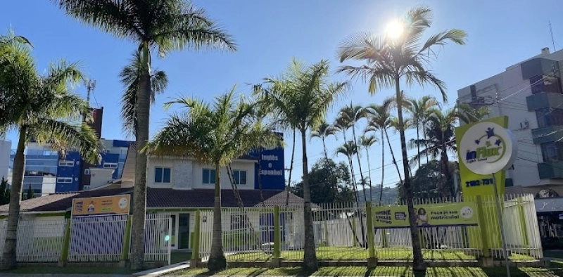 Rede de Vantagens expande serviços na área de educação