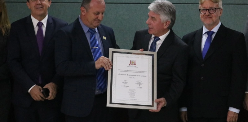 Setenta e cinco anos da Acic s&atilde;o celebrados em Sess&atilde;o Especial