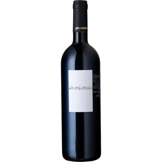 Vinho Domingos Alves de Sousa Abandonado